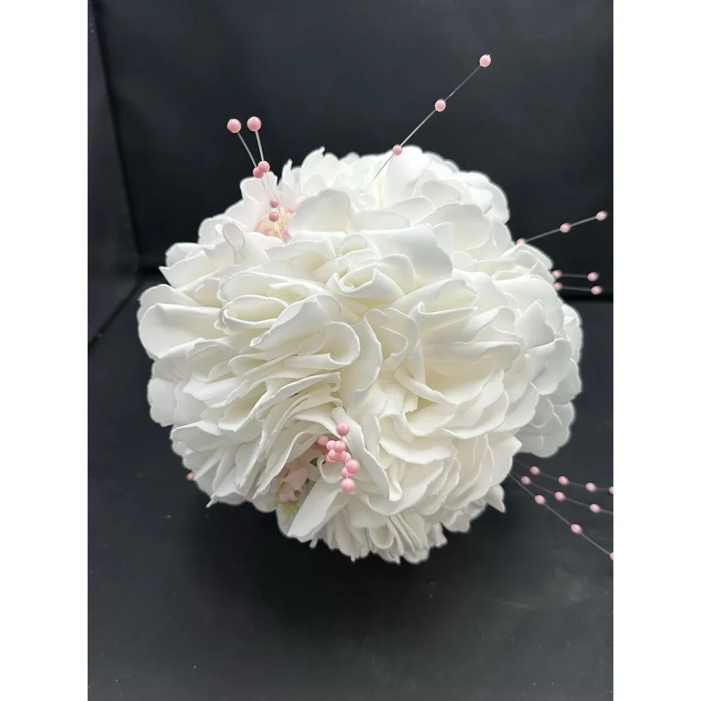 Round White Silk Soft Foam‎ Kissing Flower Ball for Hanging Wedding Decoration